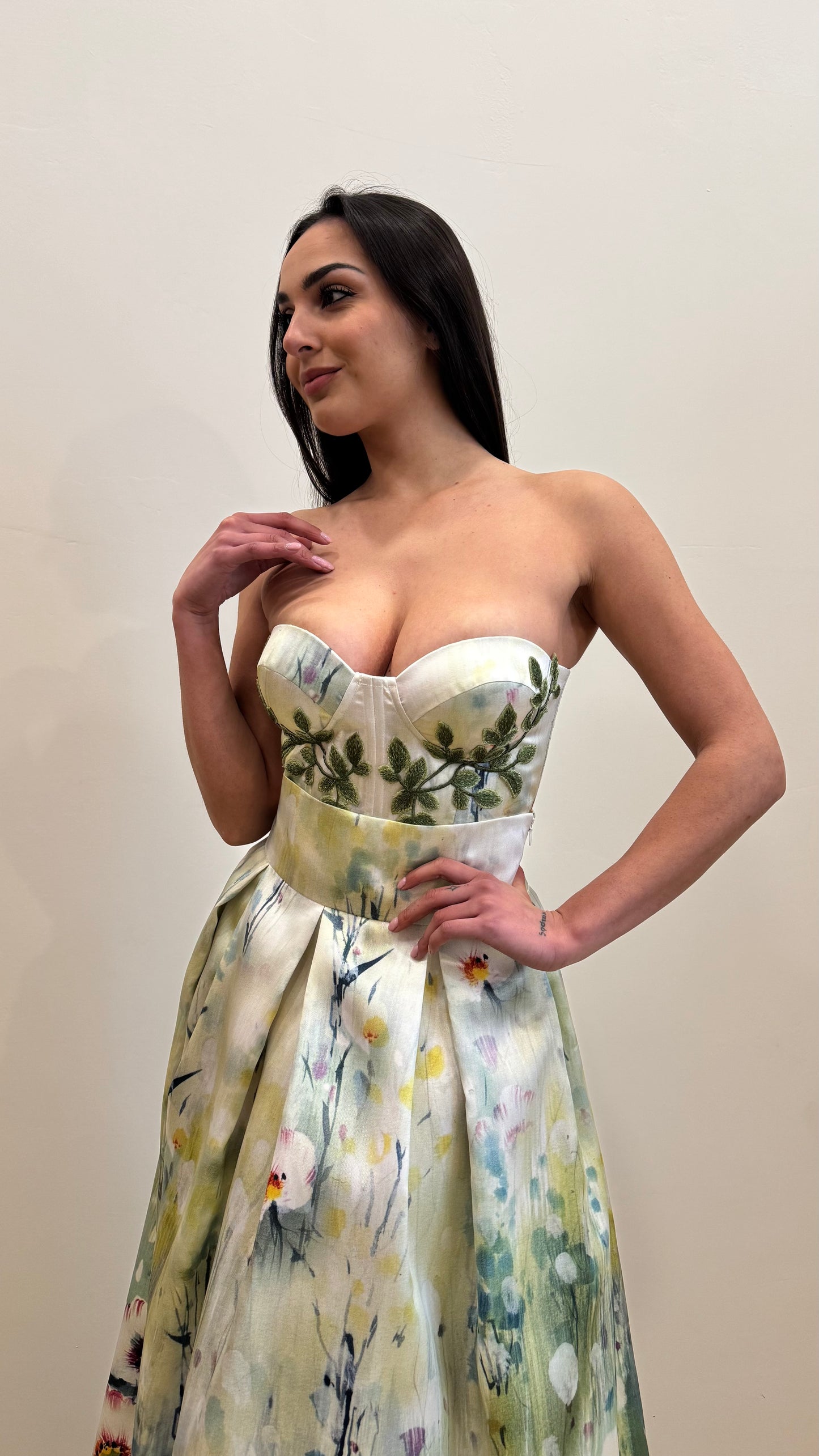 Completo in duchesse floreale