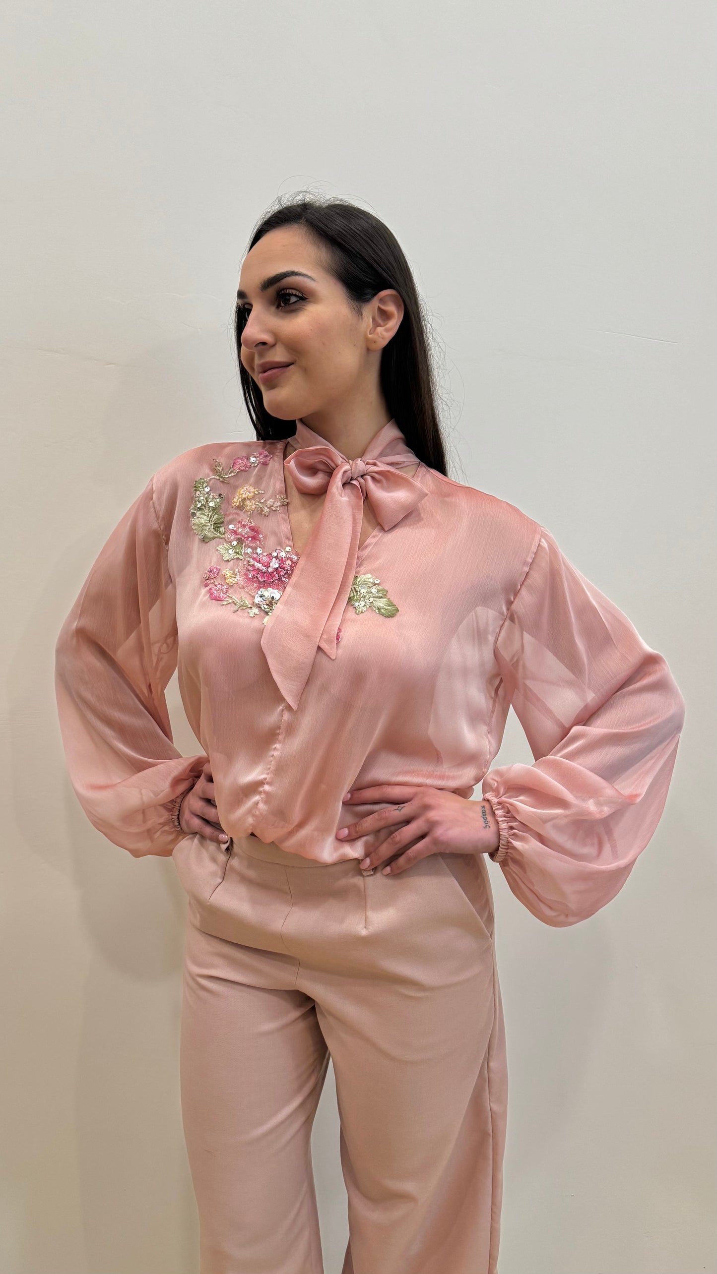 Camicia in chiffon rosa cipria